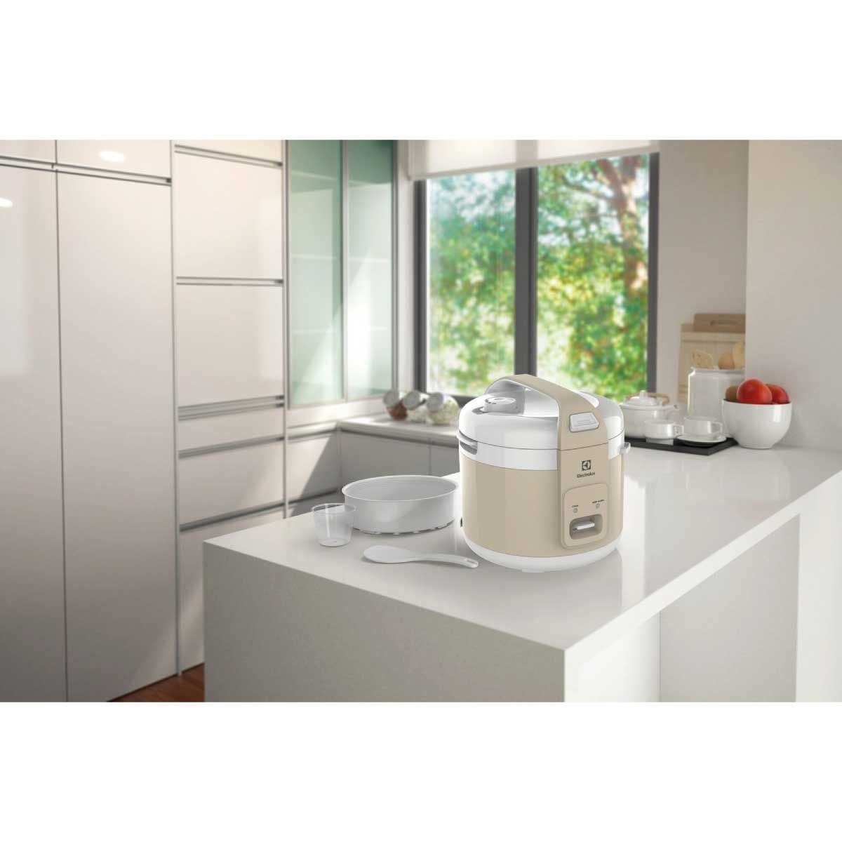 ELECTROLUX หม้อหุงข้าว รุ่น E4RC1-350B -ขนาด 1.8 ลิตร กำลังไฟ 770 วัตต์