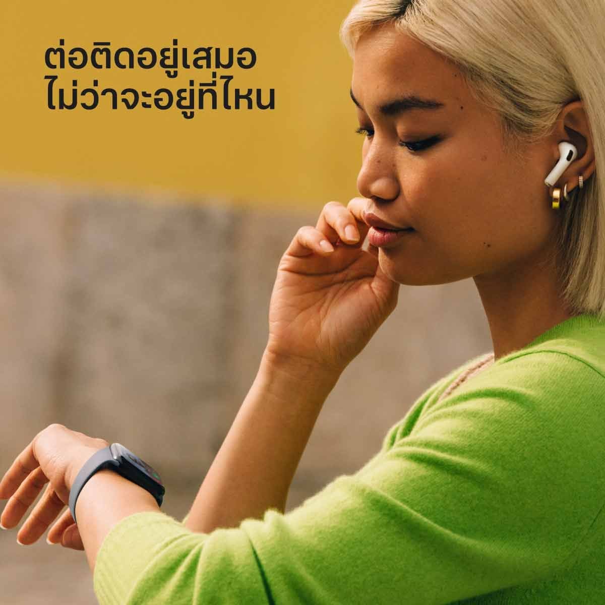 Apple Watch SE 3 รุ่น GPS | ตัวเรือนอะลูมิเนียม สีสตาร์ไลท์ 40 มม. | สายแบบ Sport Band สีสตาร์ไลท์ ขนาด S/M