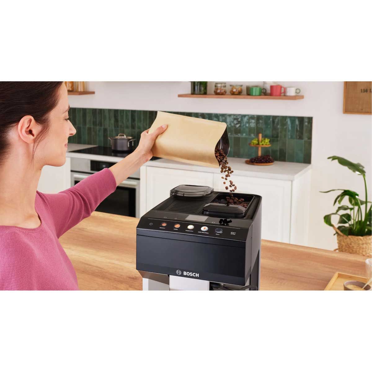 BOSCH  เครื่องชงกาแฟอัตโนมัติ 9โปรแกรม Series4 รุ่น  TPE40307
