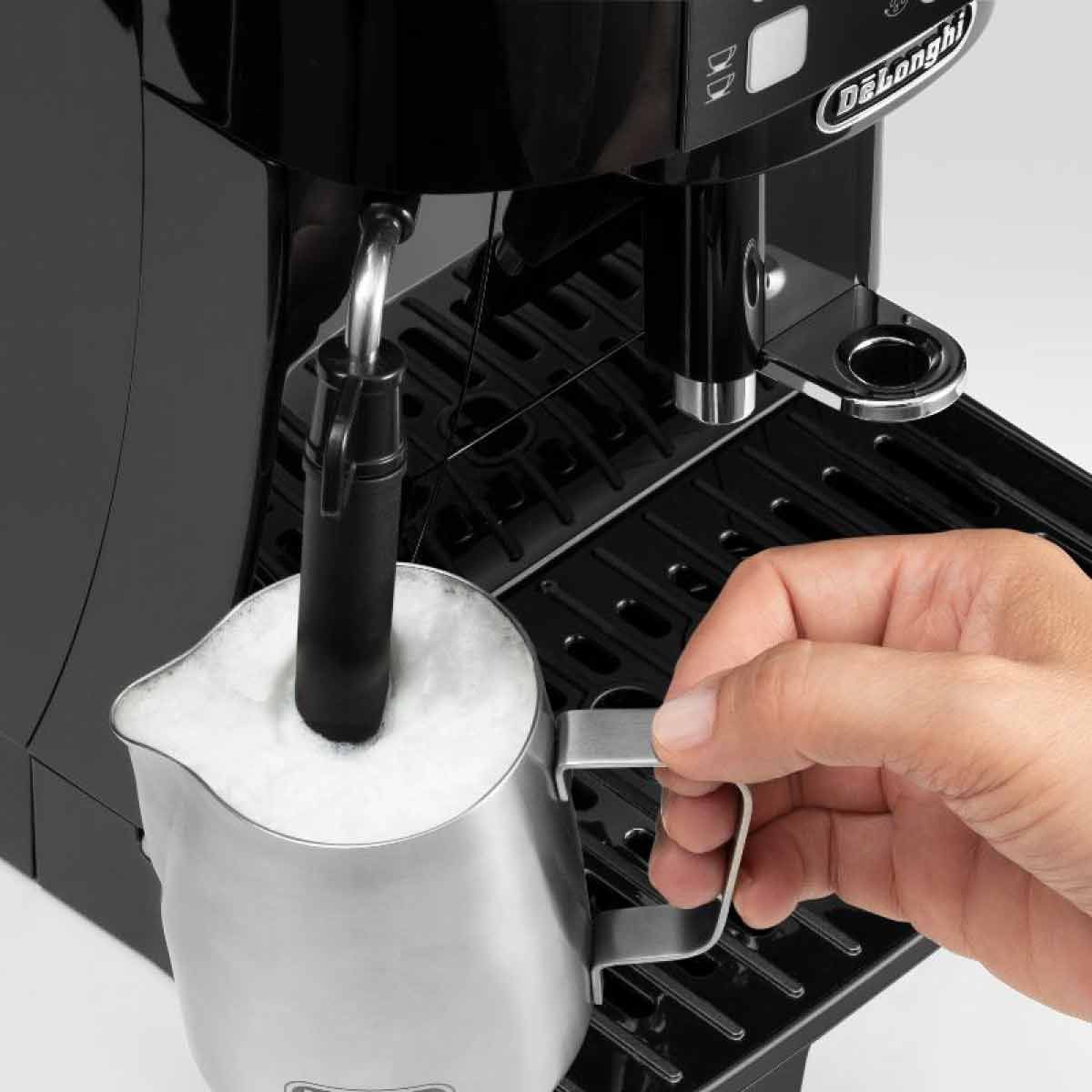 DELONGHI  เครื่องชงกาแฟอัตโนมัติ รุ่นECAM 12.122 B