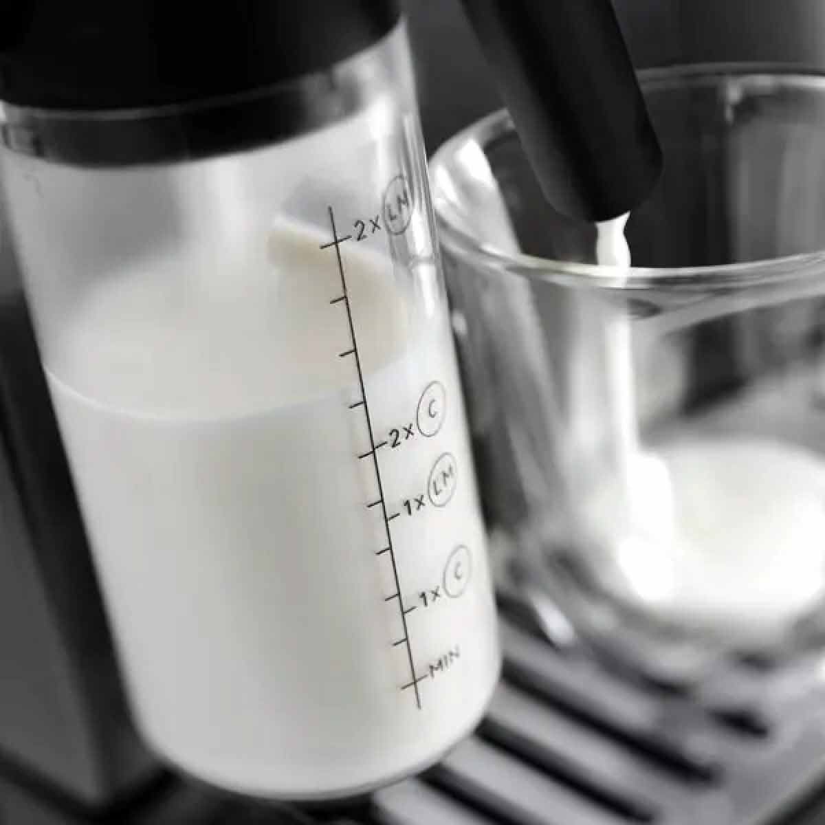 DELONGHI เครื่องชงกาแฟอัตโนมัติ รุ่น ECAM290.61.B