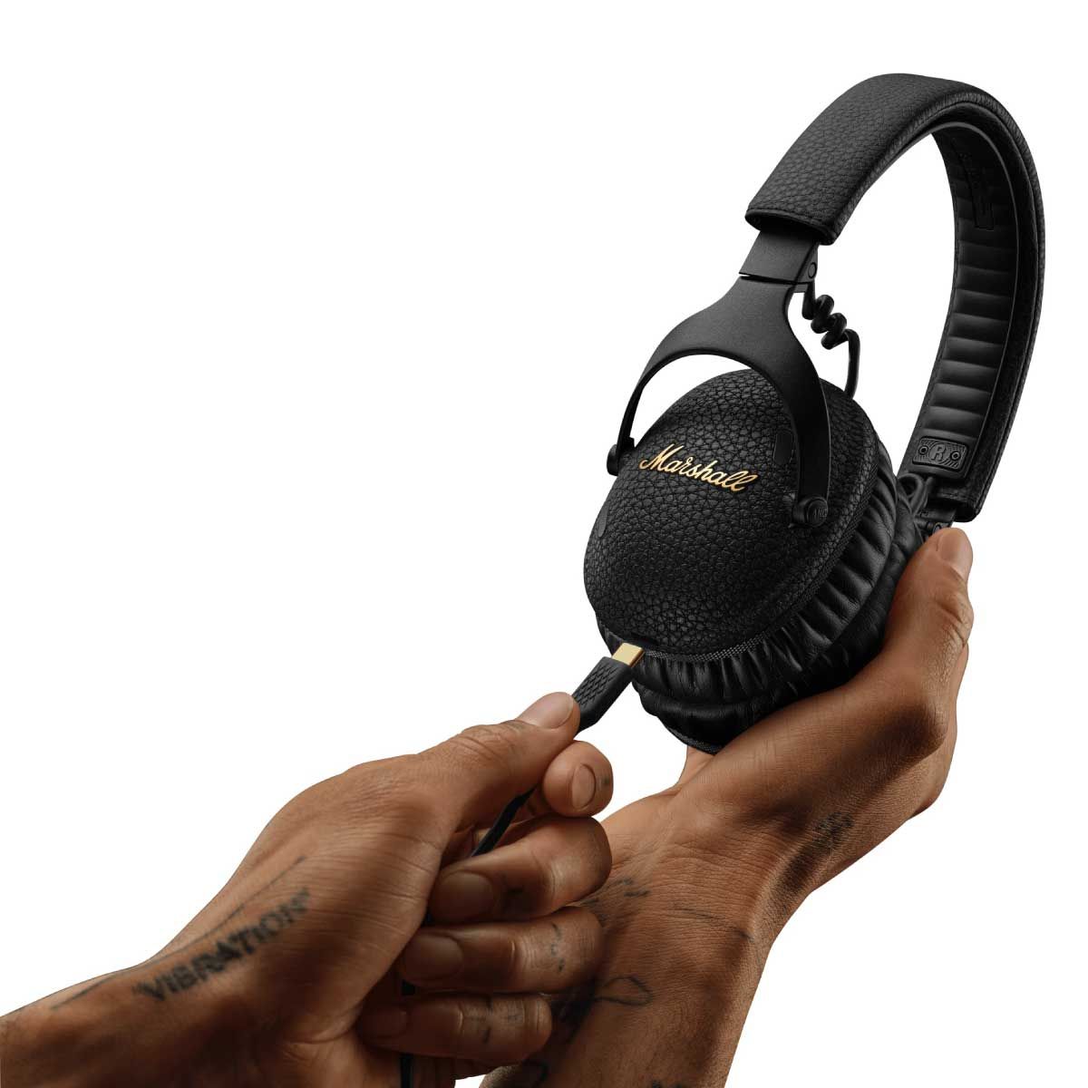 MARSHALL  หูฟังครอบหูแบบไร้สายแบบ Over-ear รุ่น Monitor III ANC