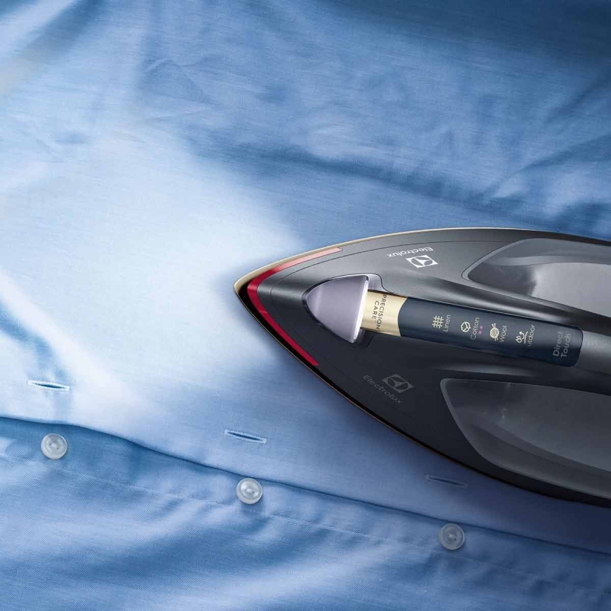 ELECTROLUX เตารีดแรงดันไอน้ำ ความจุ 1.2 ลิตร รุ่น E8SS1-80GM