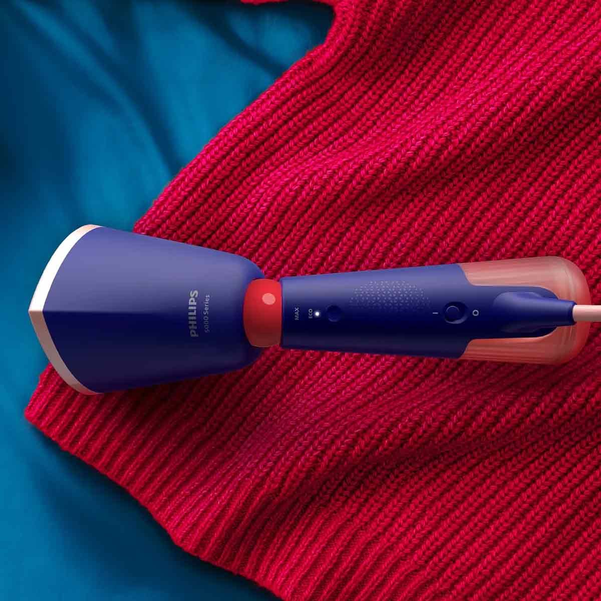 PHILIPS เตารีดไอน้ำพกพา1300Wไอน้ำ24กรัม รุ่นSTH5030/20