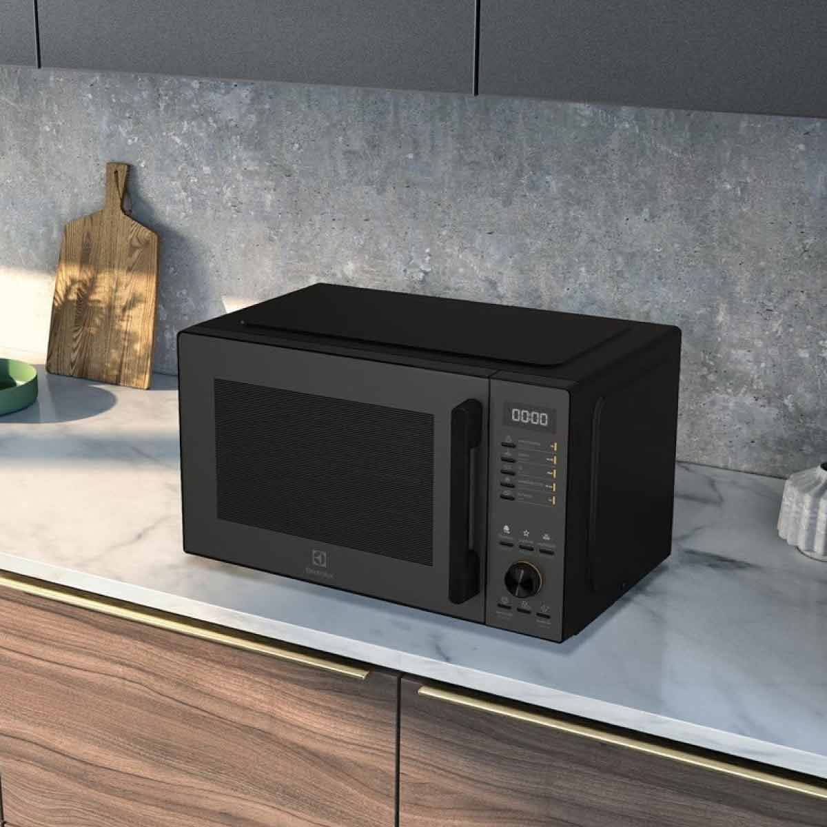 ELECTROLUX ไมโครเวฟ ขนาด 25 ลิตร รุ่น EMM25D22BM