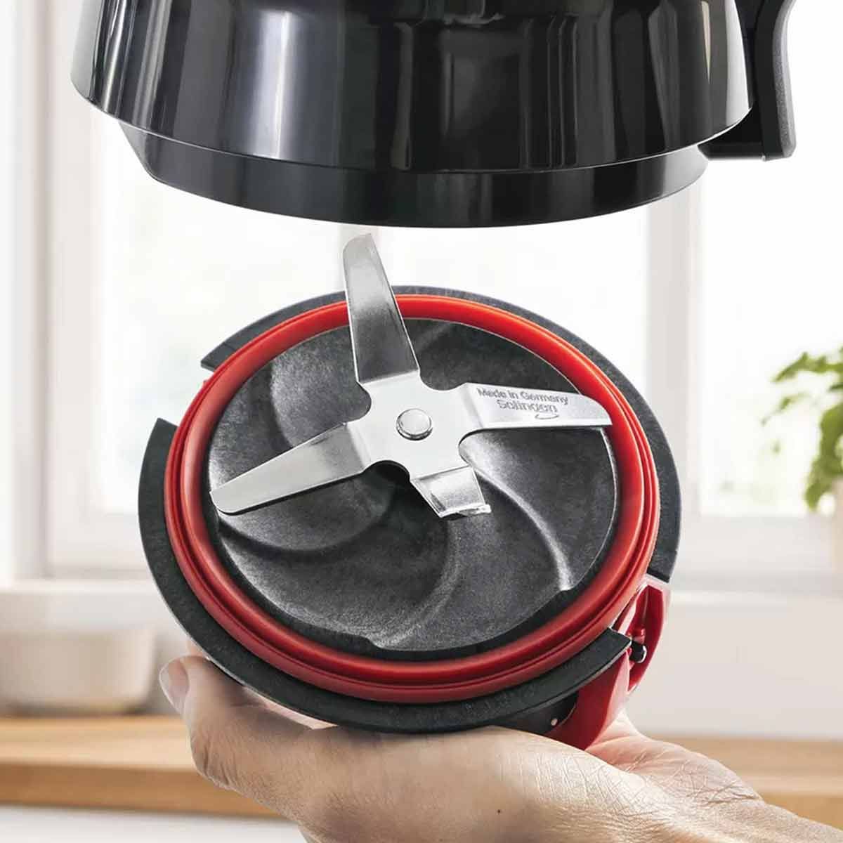 BOSCH เครื่องปั่นน้ำผลไม้ 1200W รุ่น MMB6172S