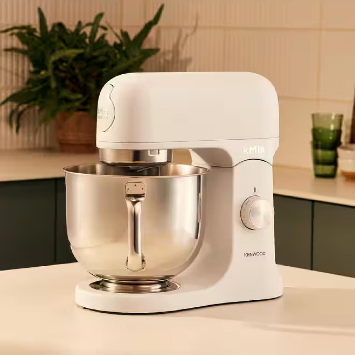 KENWOOD เครื่องตีแป้ง 5 ลิตร 1000W สีขาว รุ่น KMX-751AWH