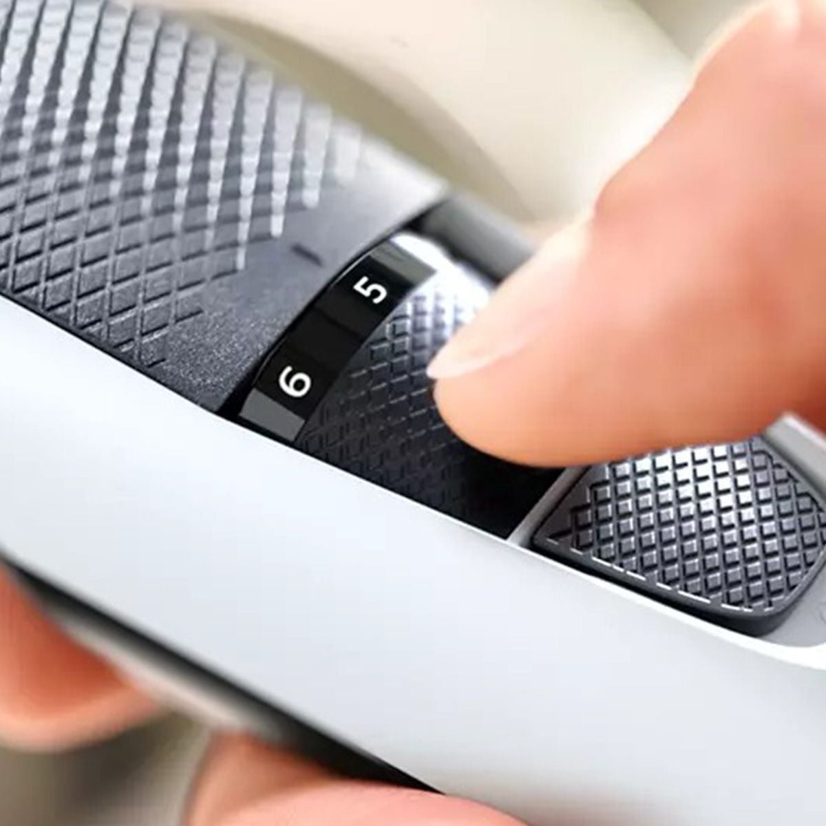 PHILIPS เครื่องตกแต่งหนวดเครา รุ่นBT3206/14
