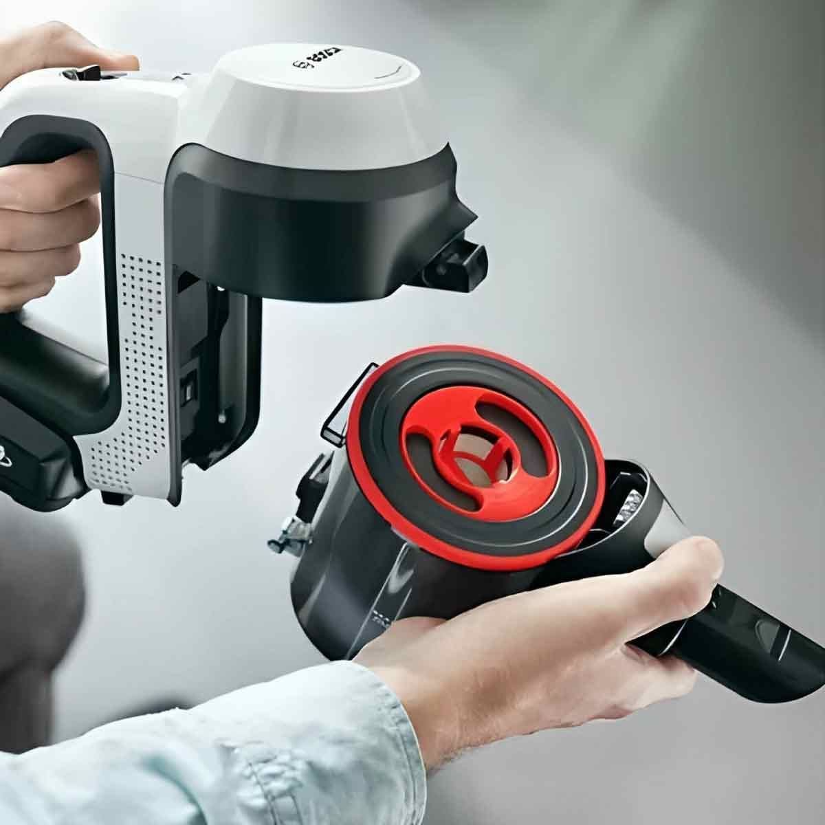 BOSCH เครื่องดูดฝุ่นไร้สาย แบบด้ามจับ รุ่น BBS711W